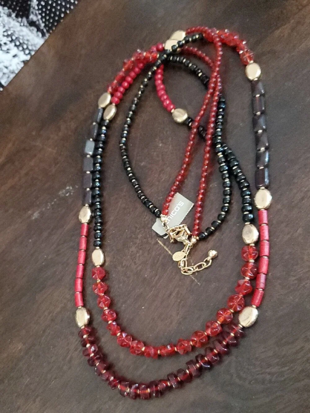 Double -Strand Red & Black Beaded Necklace Drama Sophisticated Classic Bold NWT